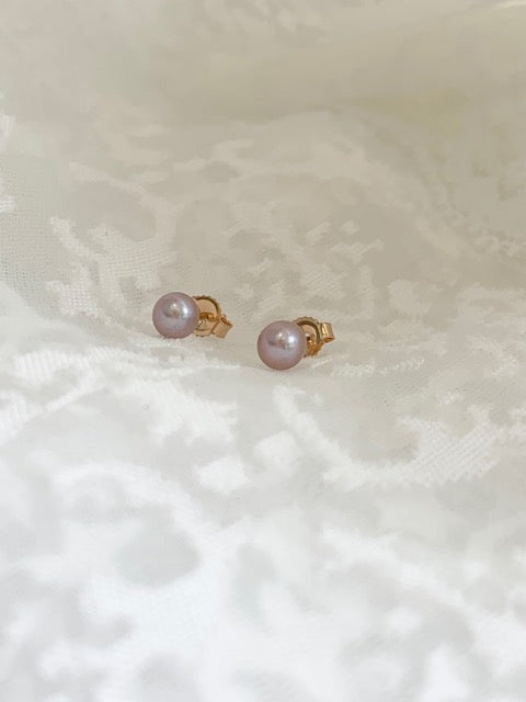 Classic Pearl Earrings